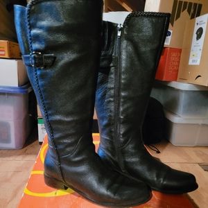 Womens Tall leather boot